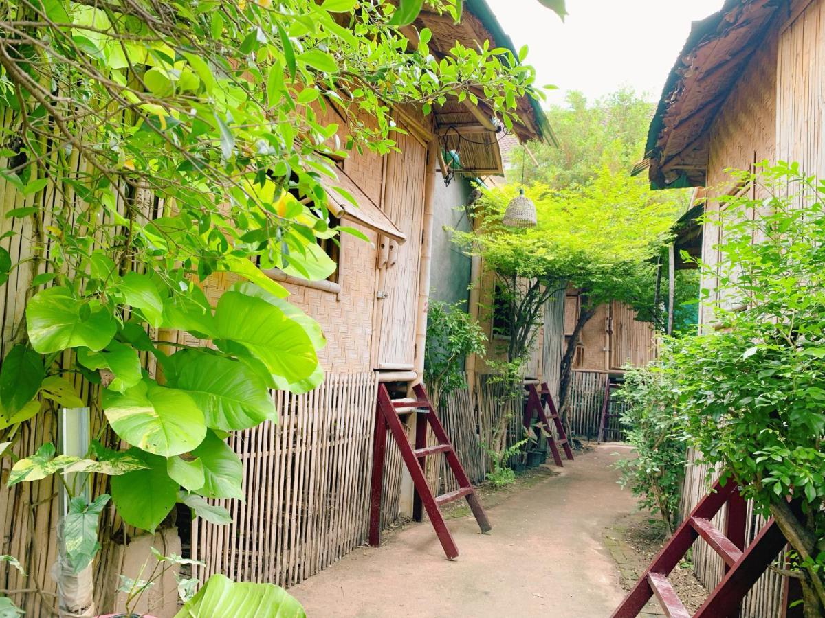 Fundee Story Guesthouse Bamboo House In Chiang Mai Old Town — Photos 3